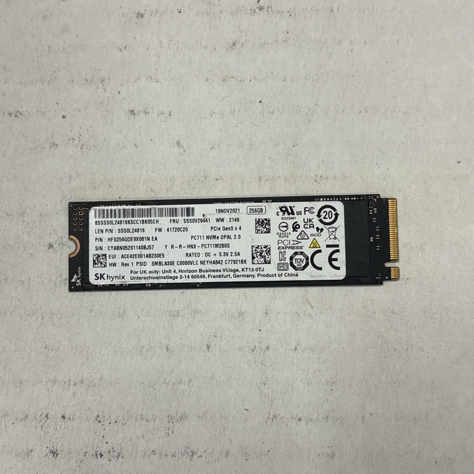 SK Hynix PC711 M.2 256 GB NVMe Internal SSD (HFS256GDE9X081N)