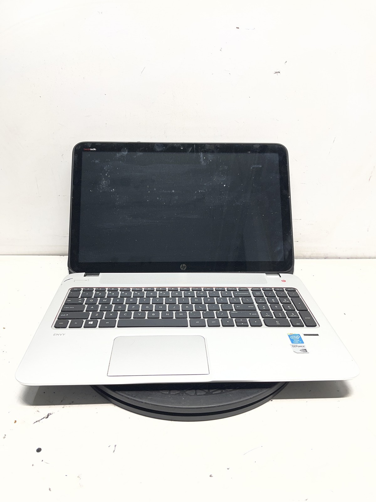 HP ENVY 15T-J000 Touch Smart Intel Core i7-4700MQ 2.4GHz 8GB NO HDD