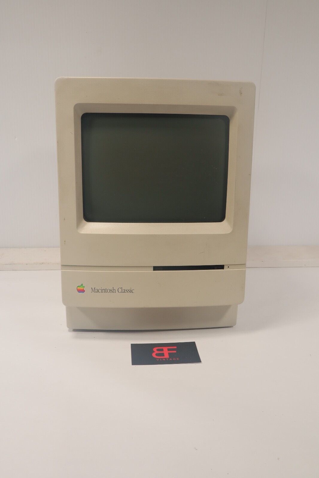 Apple Macintosh Classic M0420 Desktop Computer As Is for Parts or Repair EL4361H