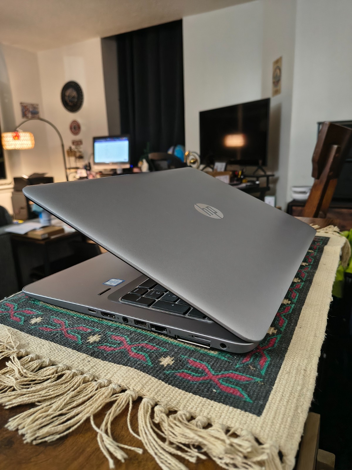 HP Elitebook 850 G3 NtBk Core i5-6300U VPro@2.4GHz 16GB 256NVMe SSD+750GB HDD