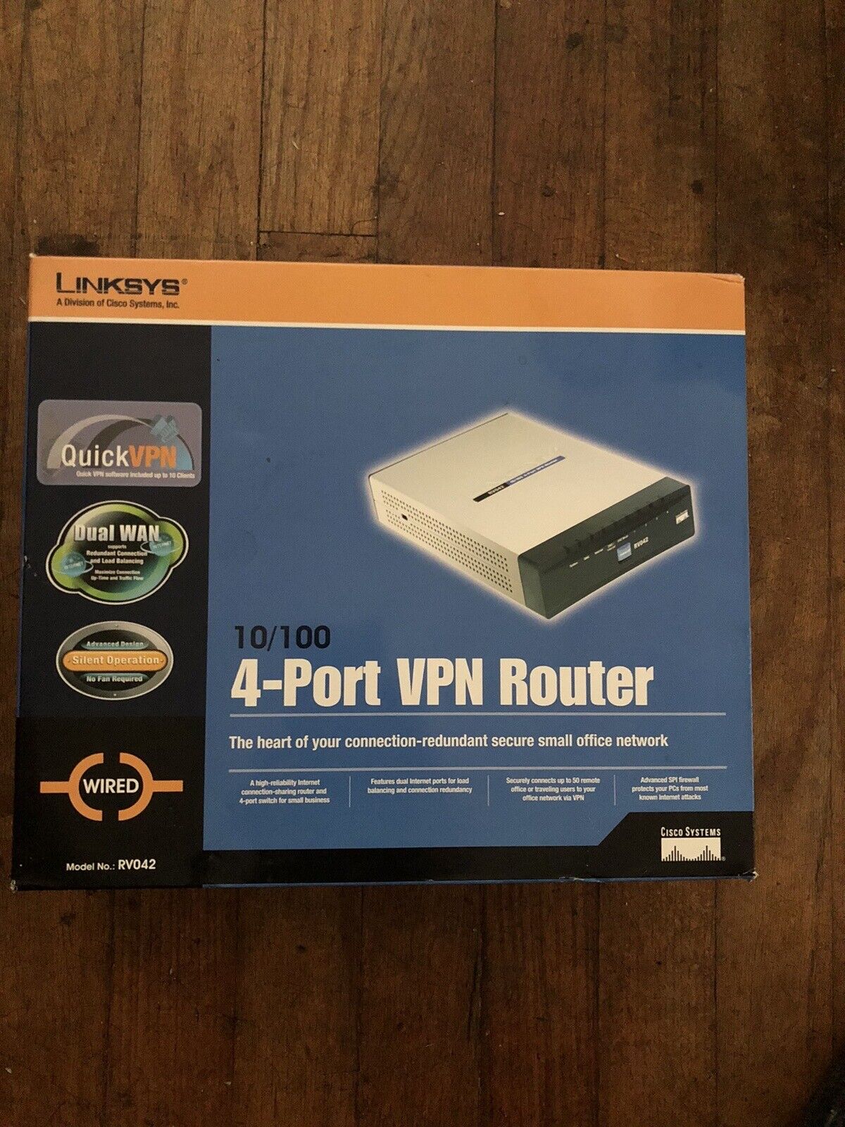 New Cisco Linksys 4-Port VPN RV042 Router Sealed