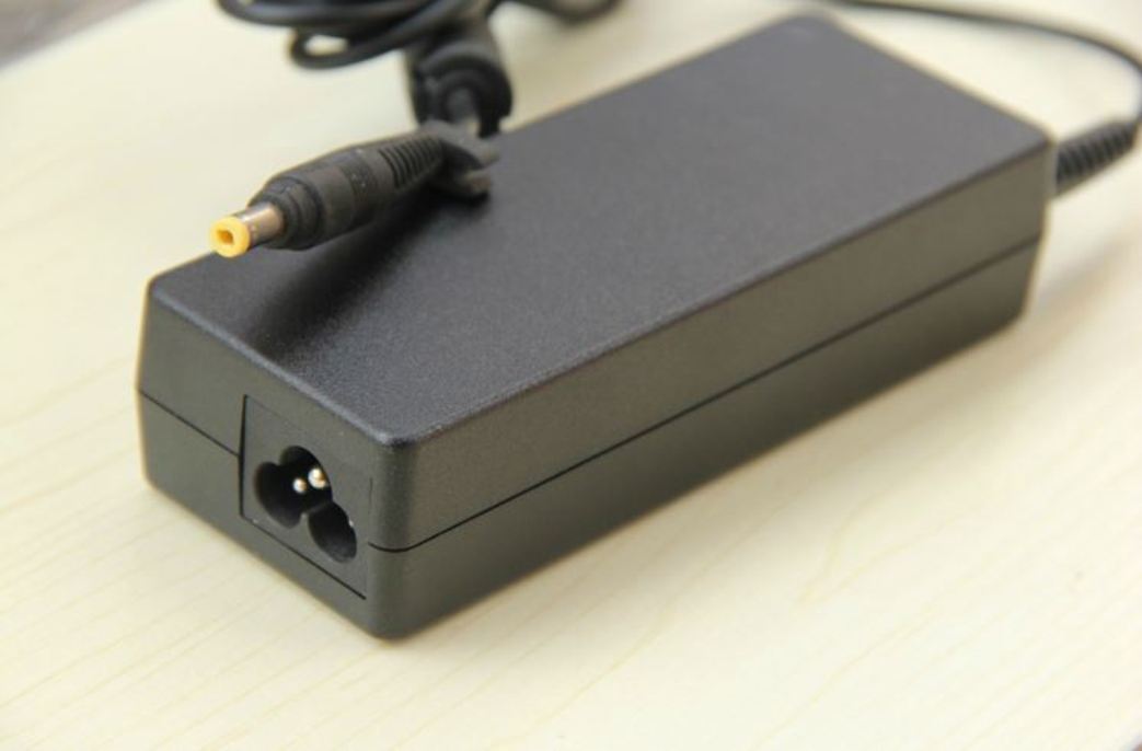 NEW HP T5570 Thin Client 19V 65W AC Power Adapter 587303-001 586992-001