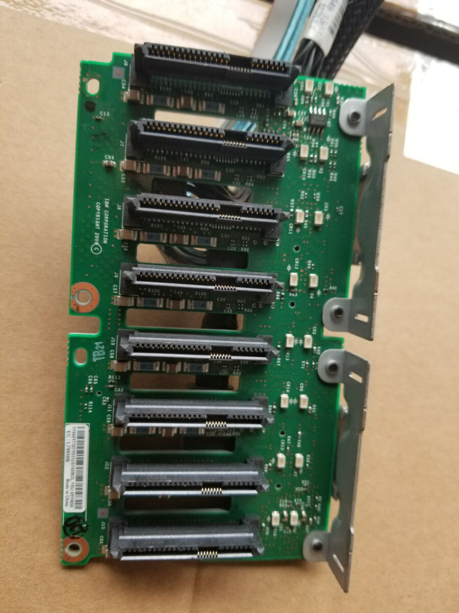 IBM X3650 M3 Backplane Board SAS Sata HD SSD Hard Drive 69Y0650 68Y7307