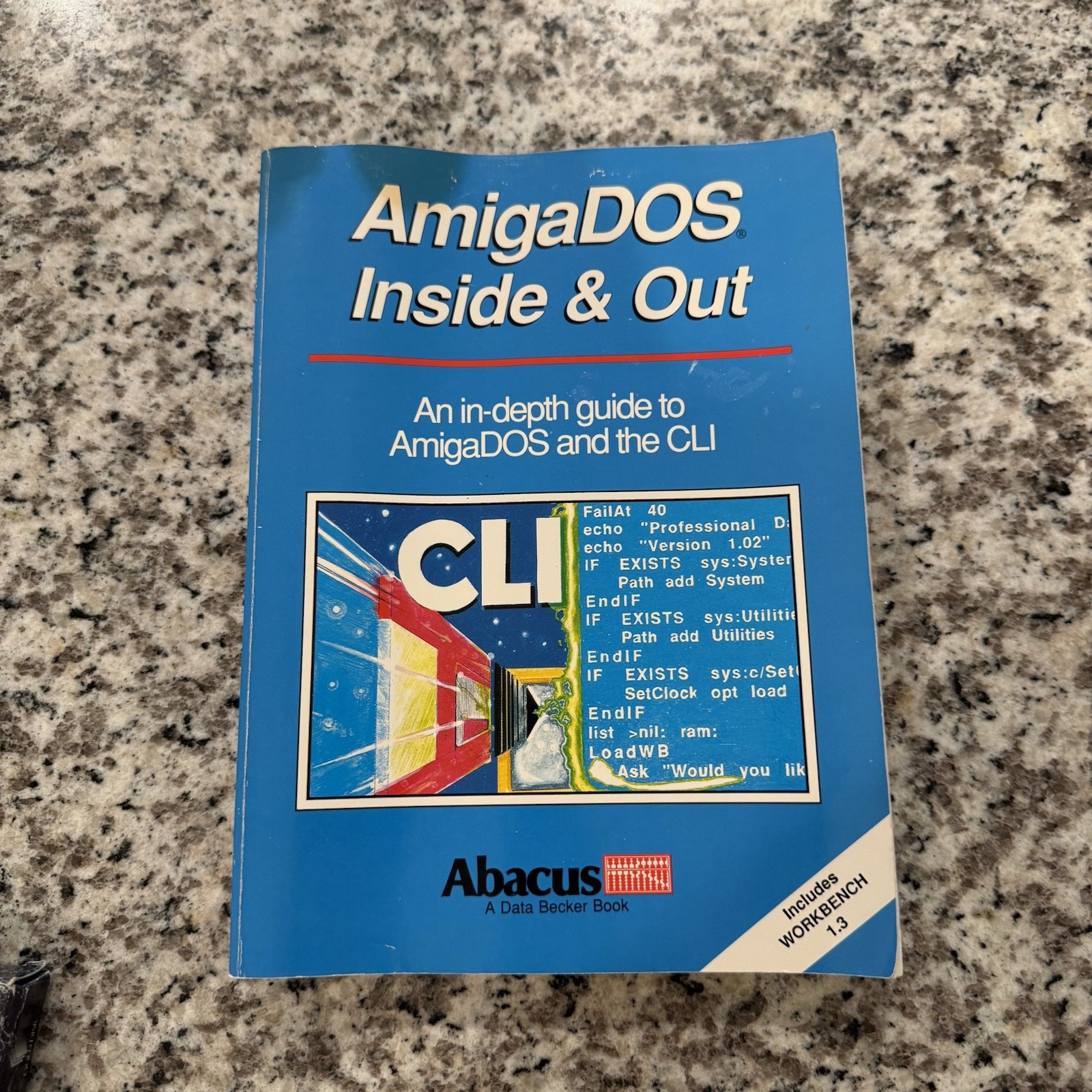 AmigaDOS Inside & Out - 272 pages by Abacus 1988