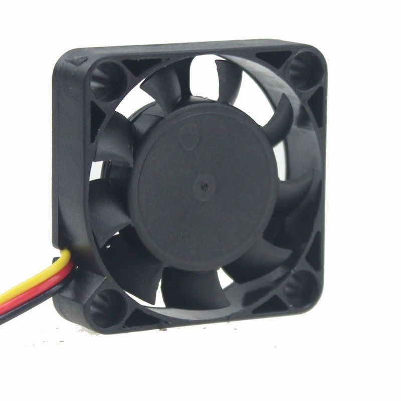 2Pcs 12V 3Pin 40x40x10MM 9 Blades 4cm Mini DC Brushless Cooling Fan GDT4010S12B