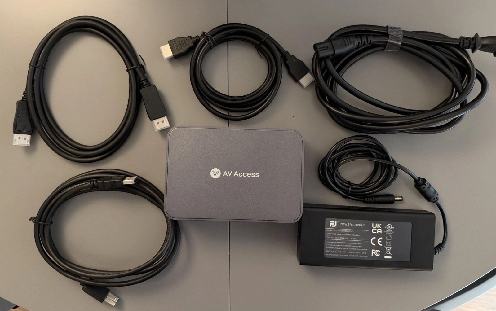 AV Access iDock C10 KVM SwitchDocking Station