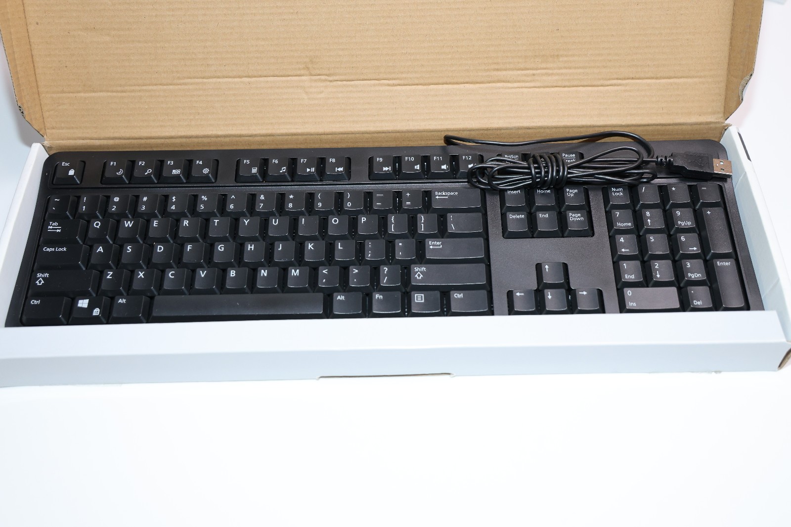 Wired USB Keyboard - Black Model Number KU-1112 Basic/Essential
