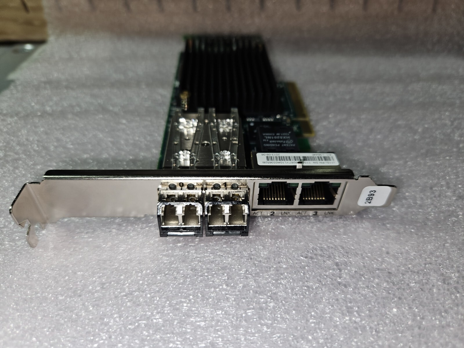 IBM EN0H 74Y3518 00E9267 2B93 4-Port PCIe2 Adapter (2x 10Gb FCoE, 2x 1GbE RJ45)