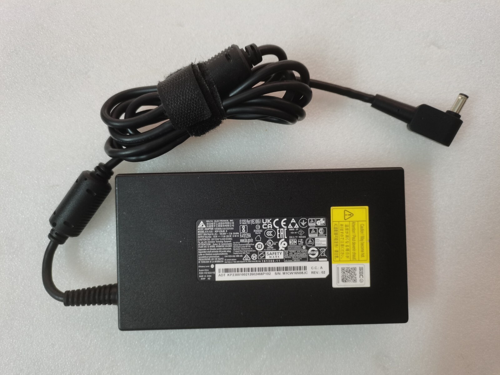 For Acer N20C9 Predator Triton 500 SE PT516-52s 19.5V 11.8A 230W ADP-230JB D OEM