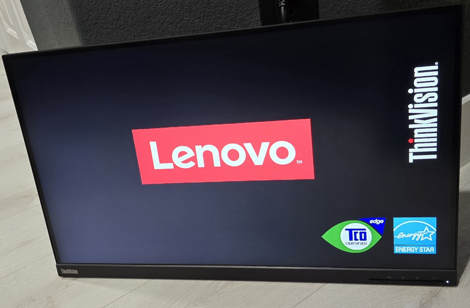 Lenovo ThinkVision P27H-28 | Open Box