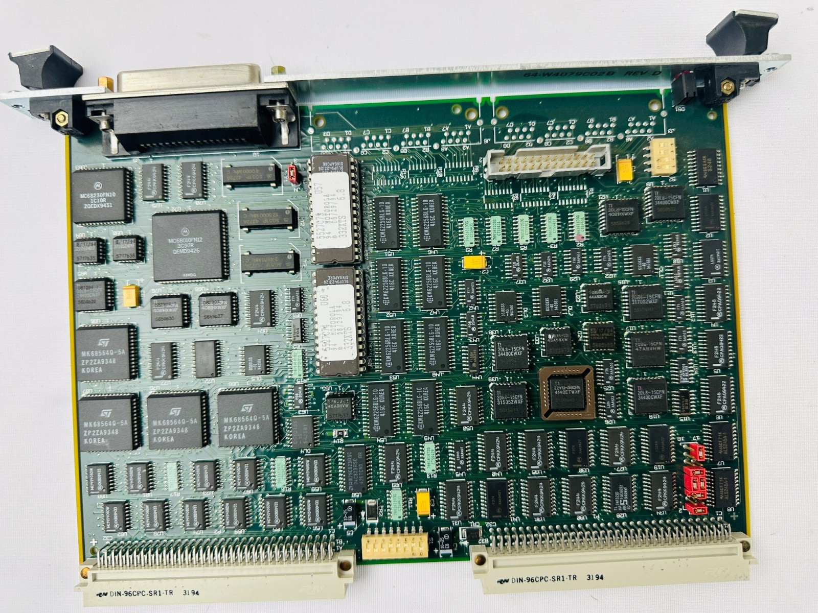Motorola MVME332XTS 01-W3822B-01D VMEbus CPU Board