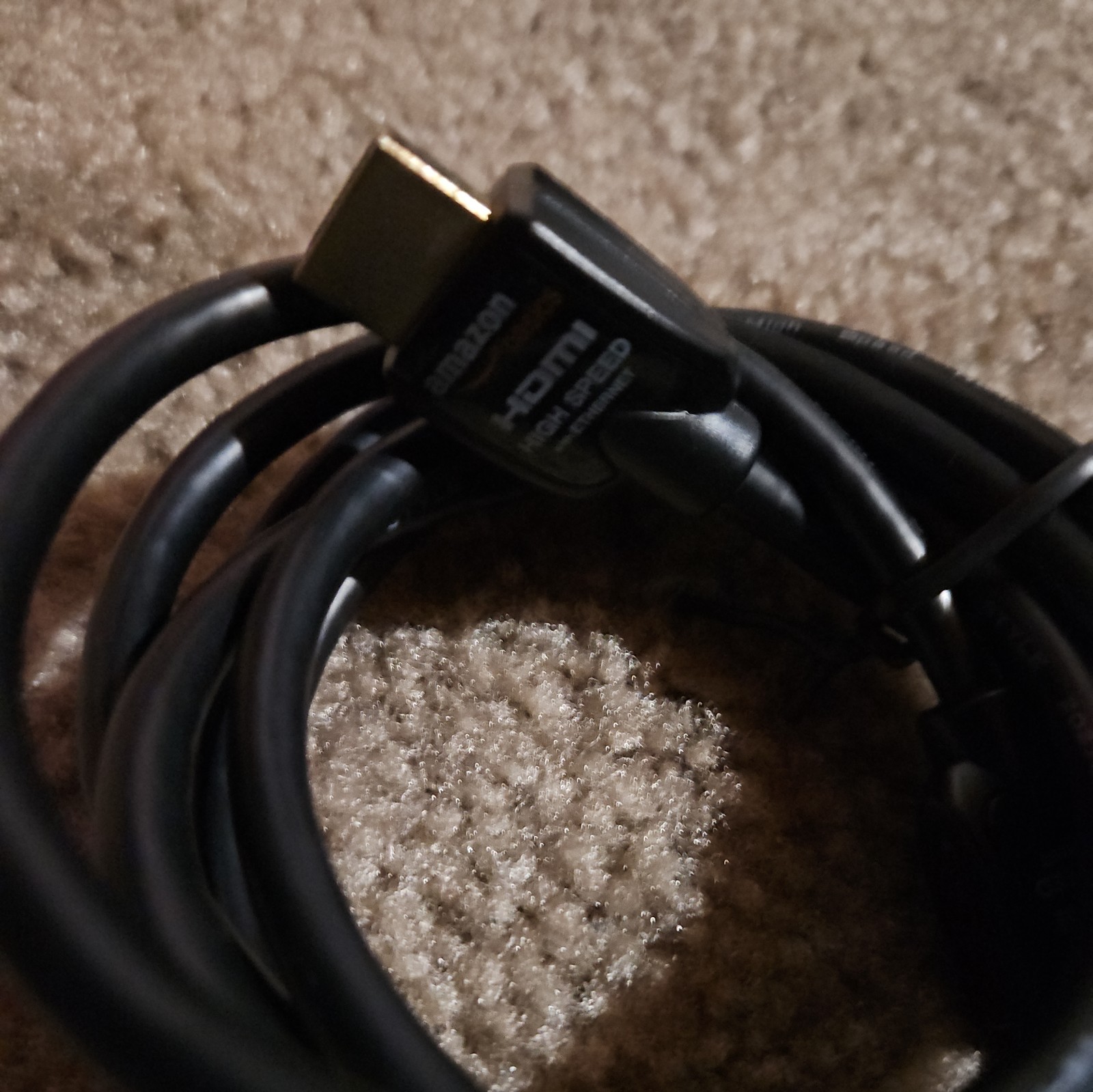 6 ft High Speed HDMI Cable w Ethernet Amazon Basics
