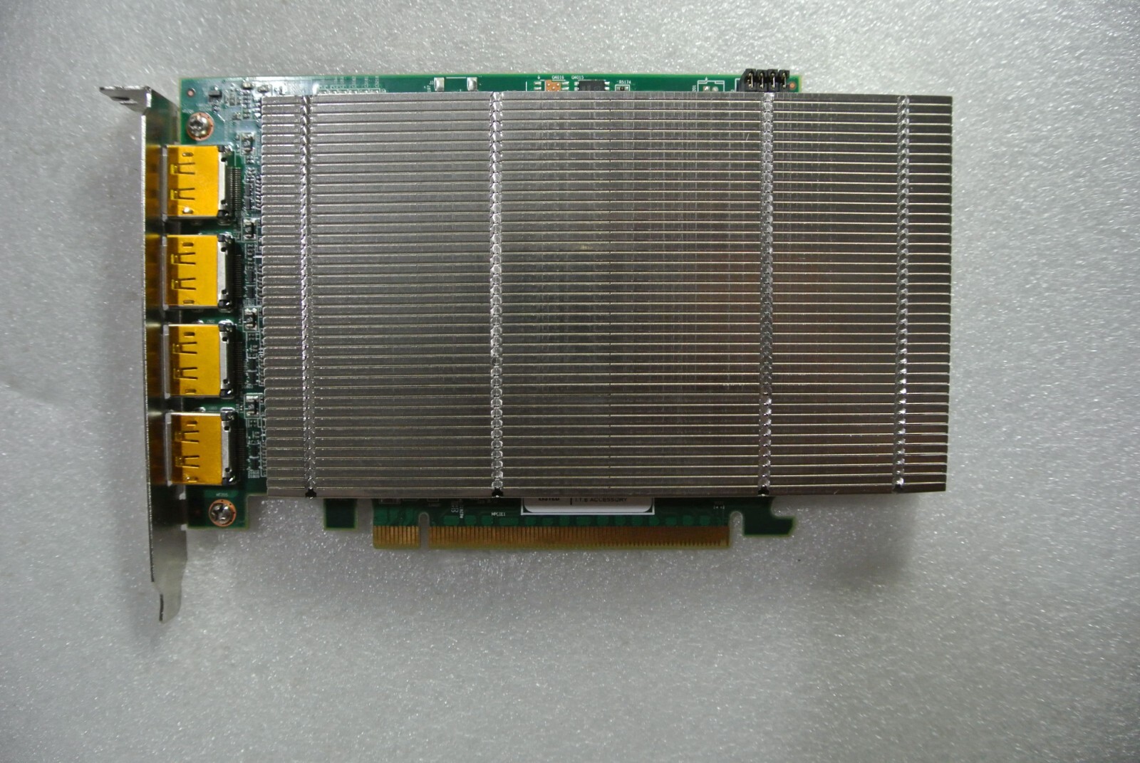 DATAPATH IMAGEDP4 4-PORT DISPLAYPORT GRAPHICS CARD FOR VIDEO WALL E345219 170