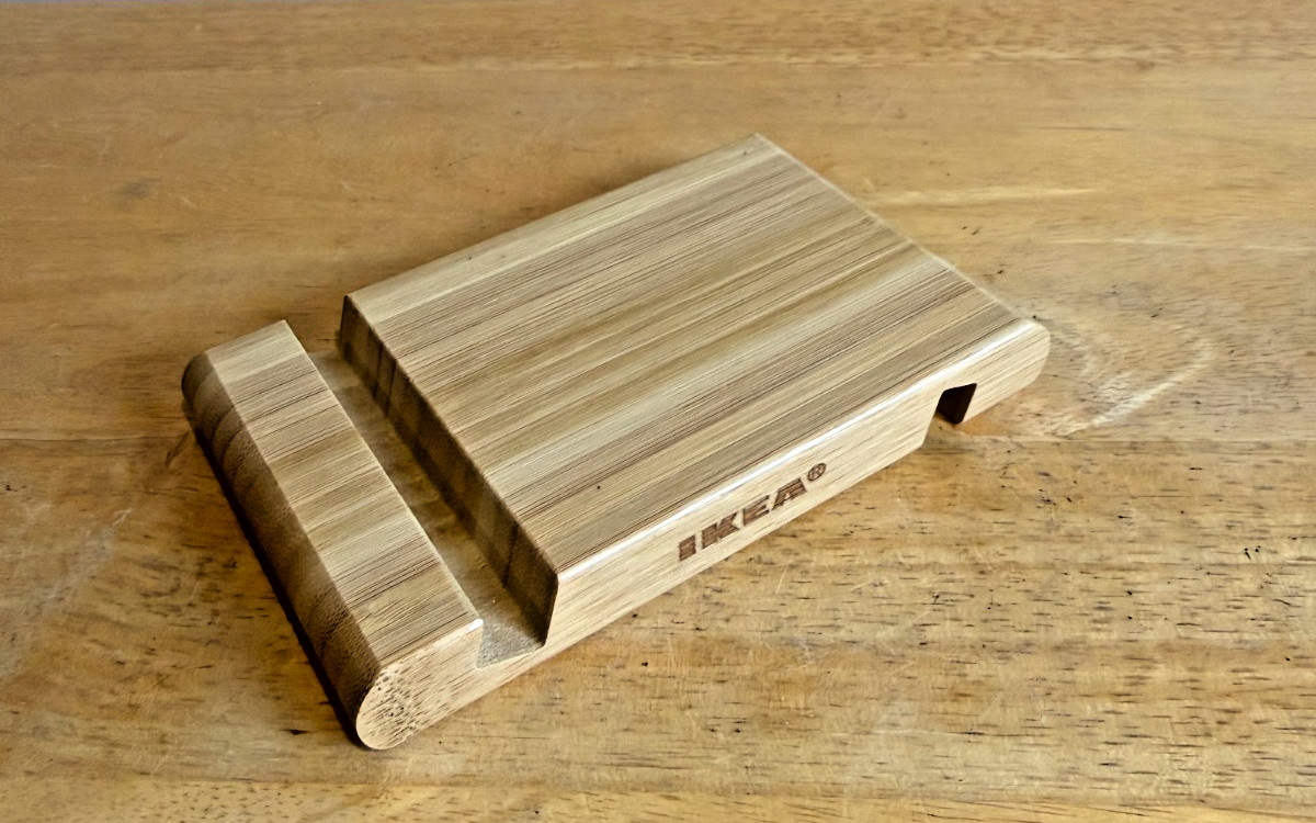 IKEA BERGENES Desk Stand Mobile Phone iPhone Cell Phone Bamboo