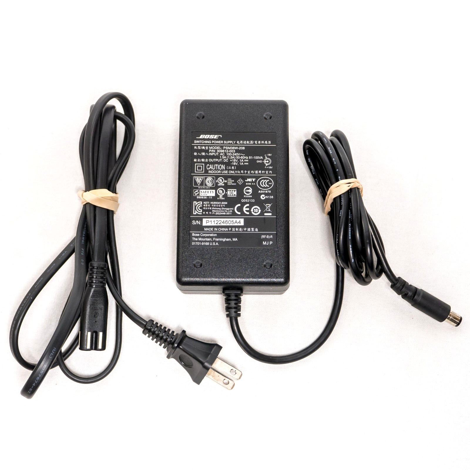 Genuine Black Bose PSM36W-208 Sounddock I Power supply AC Adapter 18V Round Plug