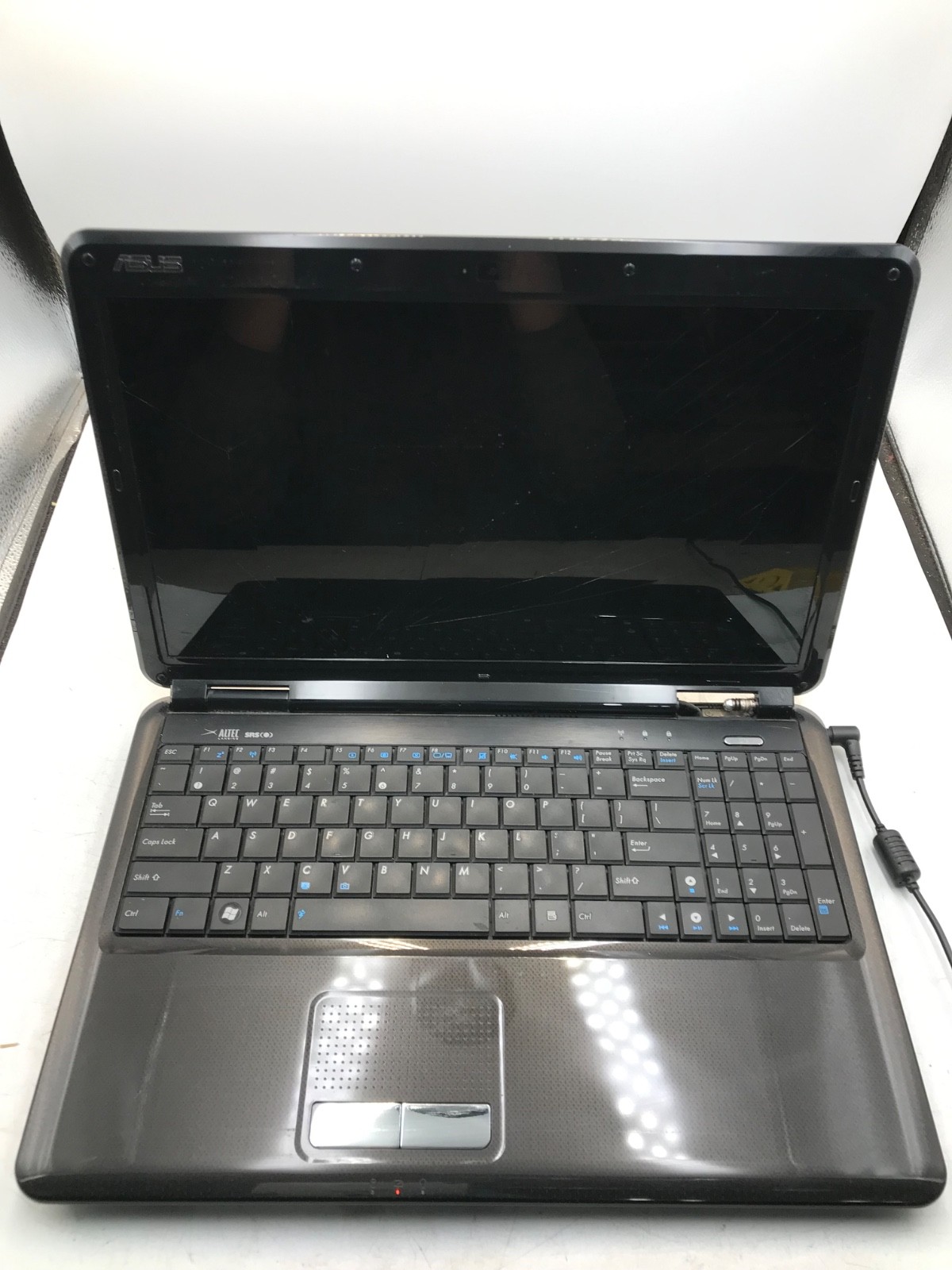 ASUS K501J-X3 Pentium Dual-Core 15" -BOOTS/BROKEN DISPLAY -MZ