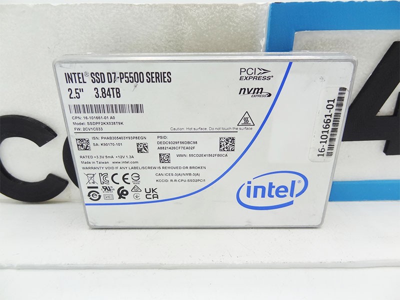 INTEL SSDPF2KX038T9K D7 P5500 2.5 U.2 PCIe NVMe SSD 3.84TB *New Bulk*