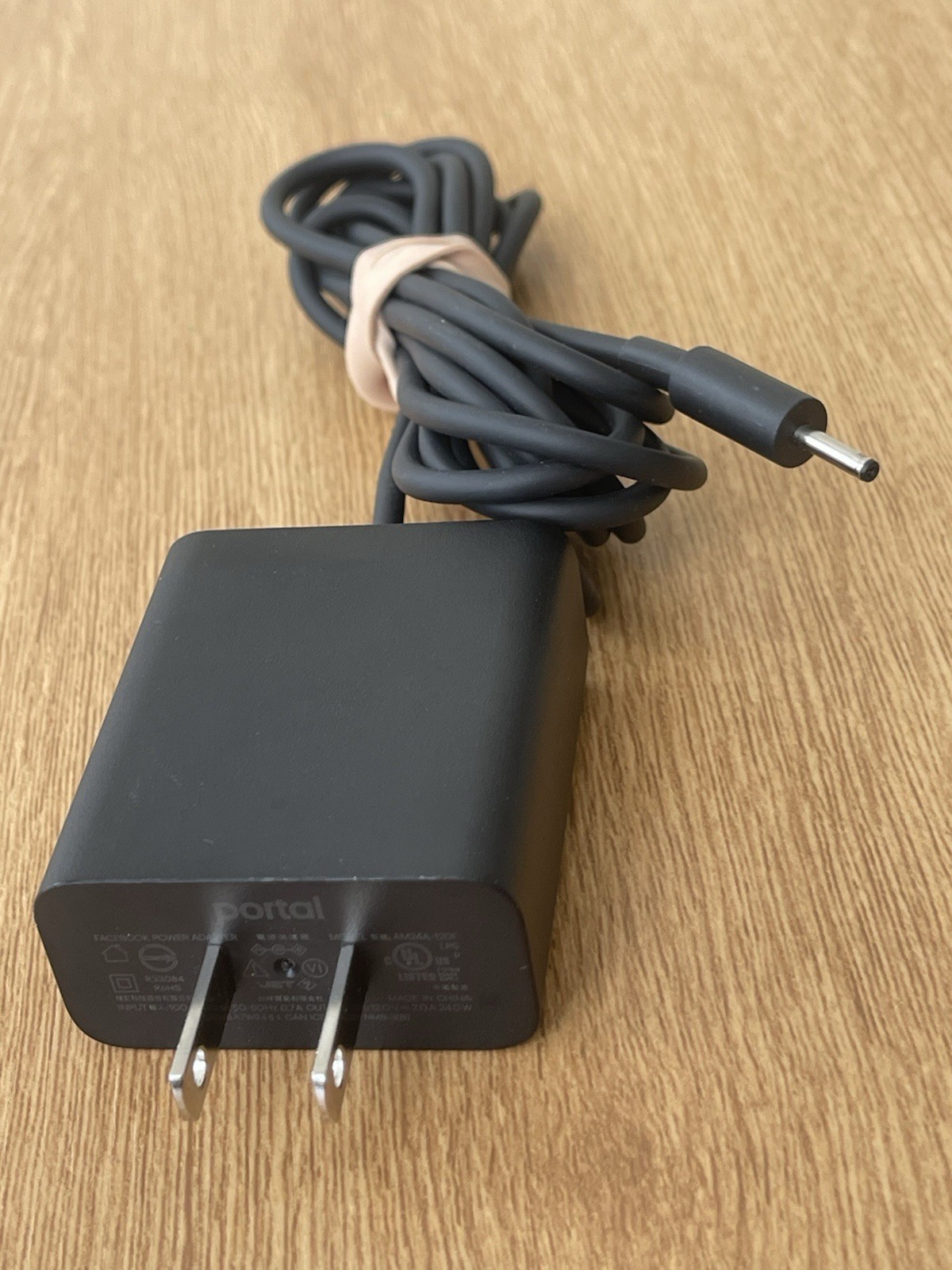 Genuine Facebook Portal 12V 2A AC/DC Adapter AM24A-120F For Meta TV LW94NS