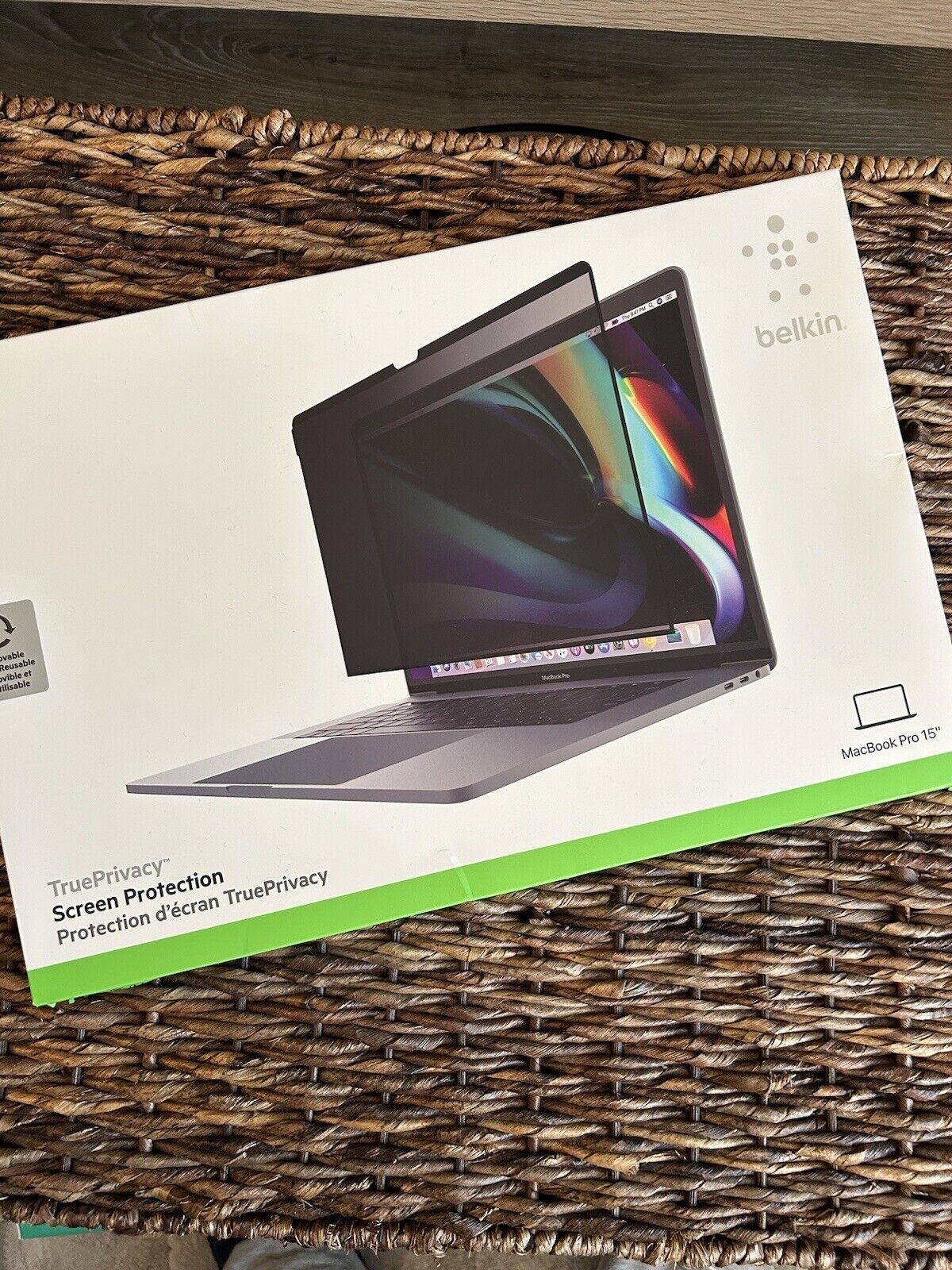 New Belkin Privacy Screen MacBook Pro 15”