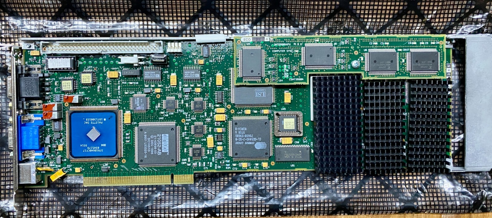 Intergraph Intense 3D Pro 2200 MSMT440 VGA SCSI PCI IBM F01K2014 GRAPHICS CARD