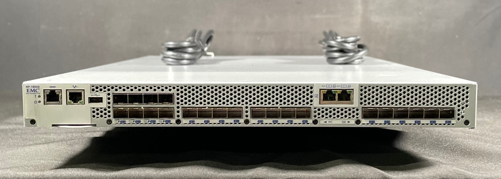 Brocade EMC2 MP-7800B 16 Port  Fibre Channel SAN  Switch  100-652-579