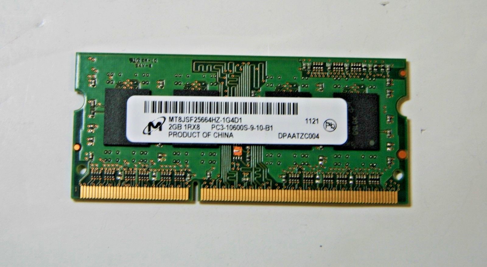 Micron Laptop Memory Genuine 2GB - DDR3 PC3-10600 MT8JSF25664HZ-1G4D1 - 1RX8 163