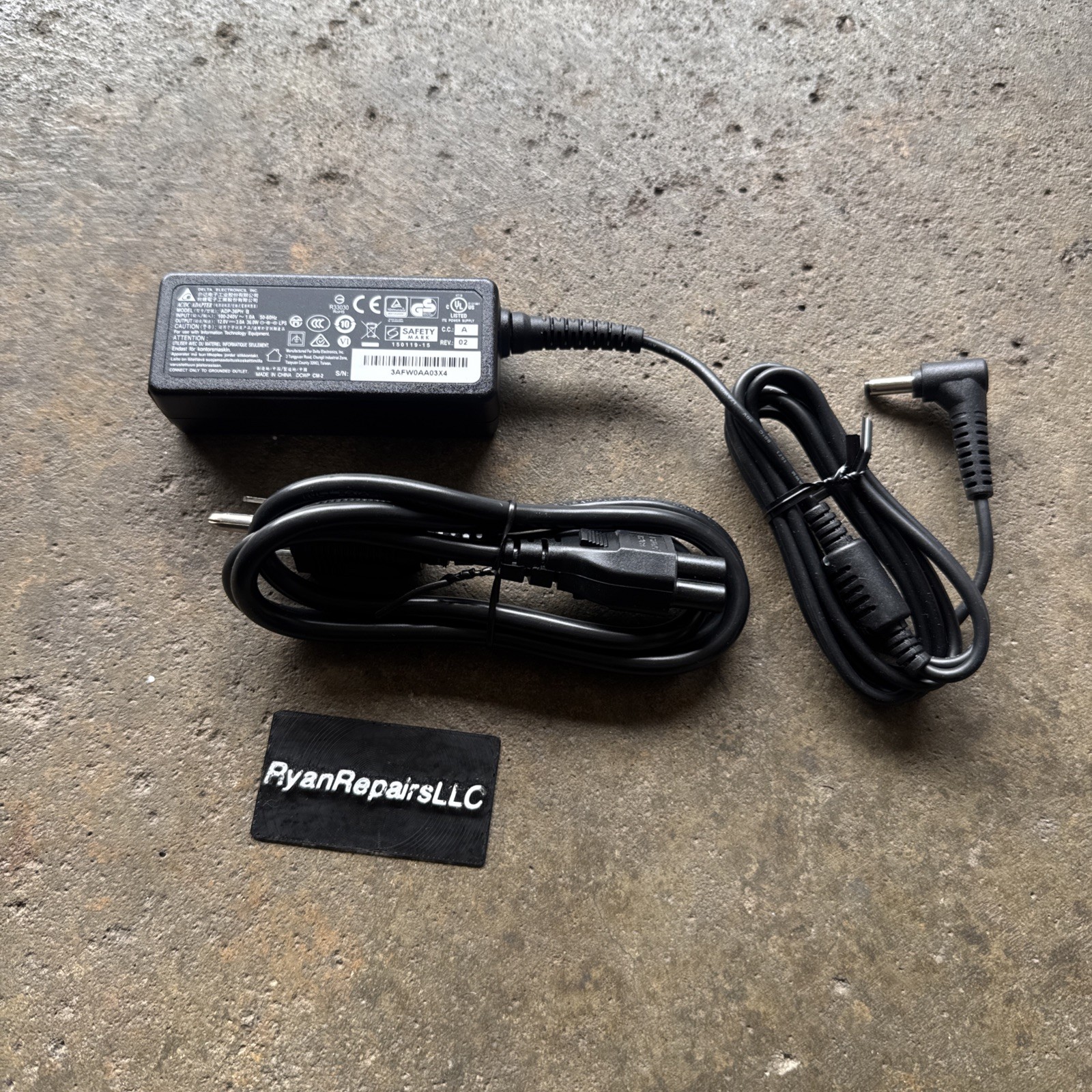 NEW Genuine Delta Electronics ADP-36PH B Power Supply Adapter 12V 3.0A