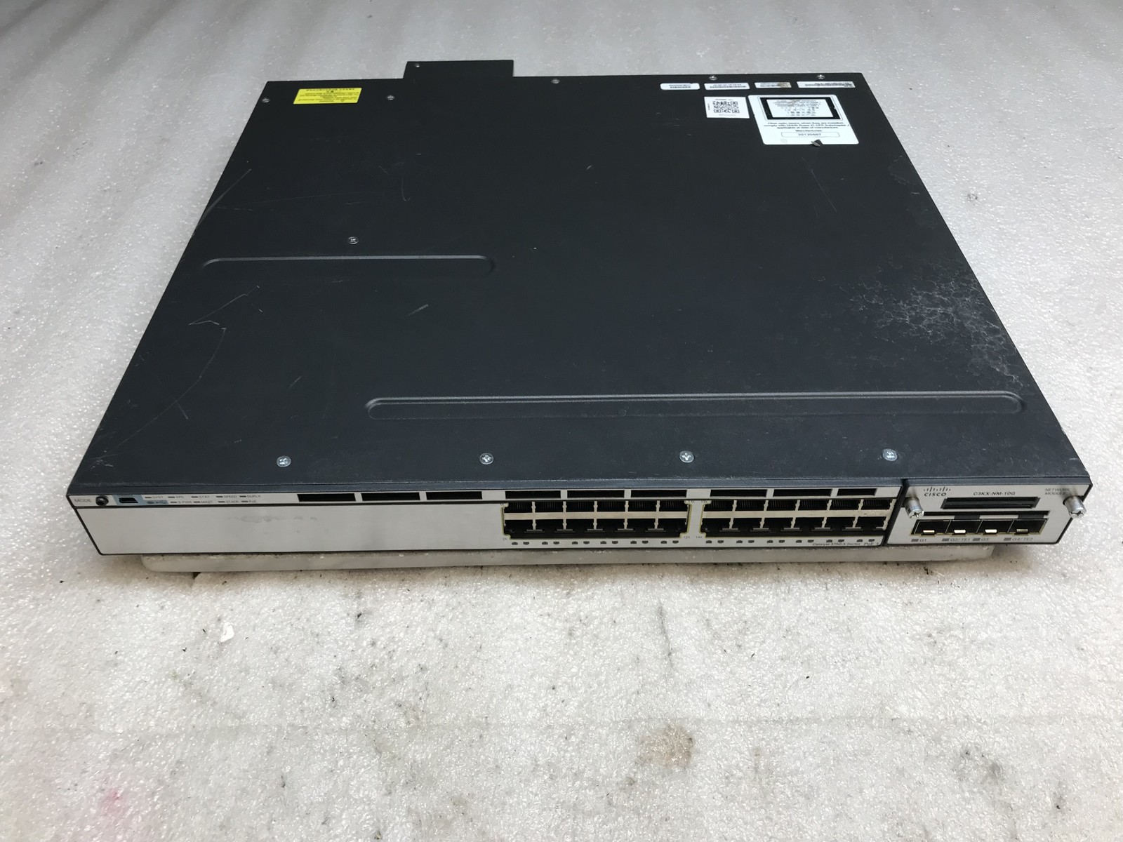 Cisco WS-C3750X-24P-S V02 24-Port PoE+ 720W C3KX-NM-10G IP Base Tested