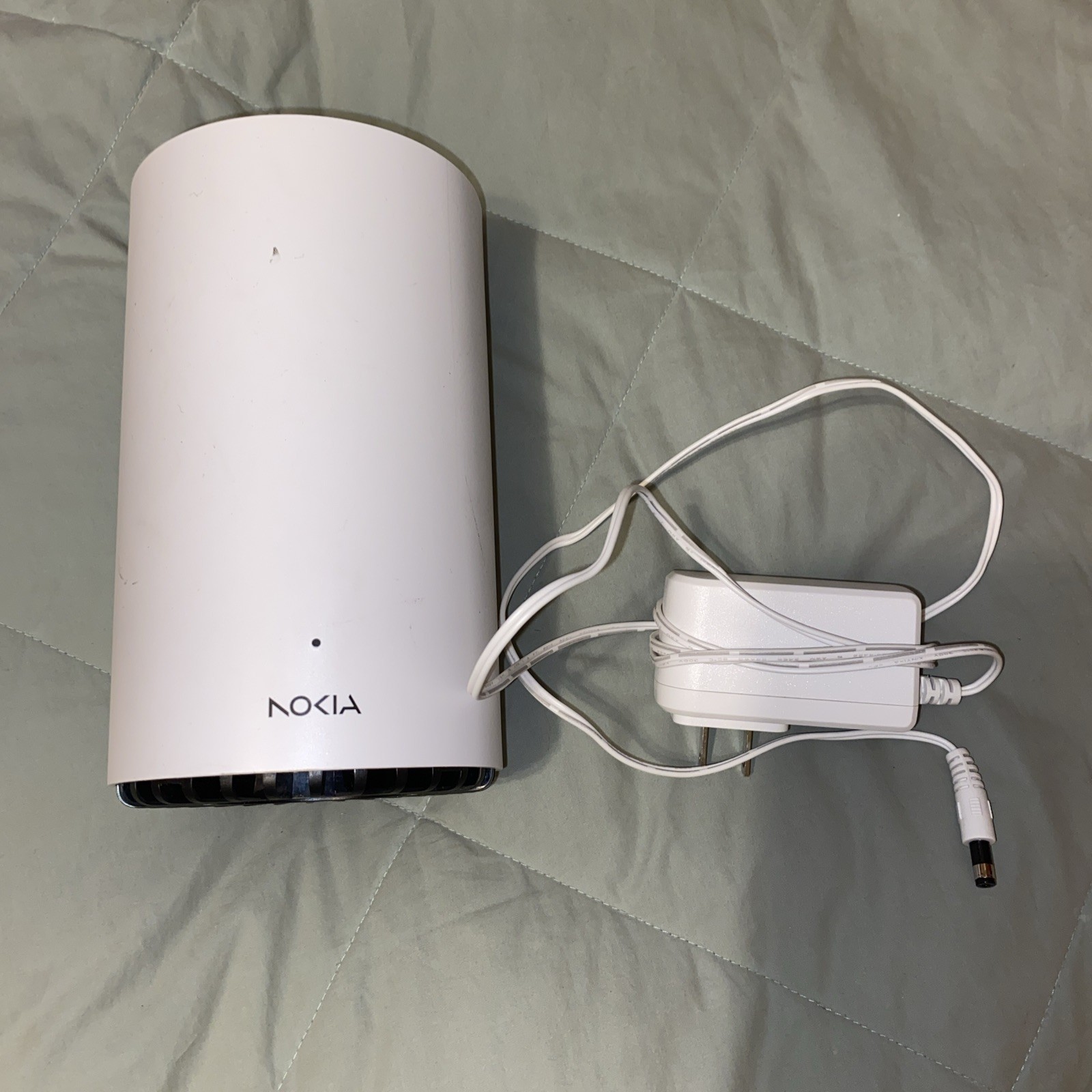 Nokia WiFi Beacon 3.1 with power adaptor _ White