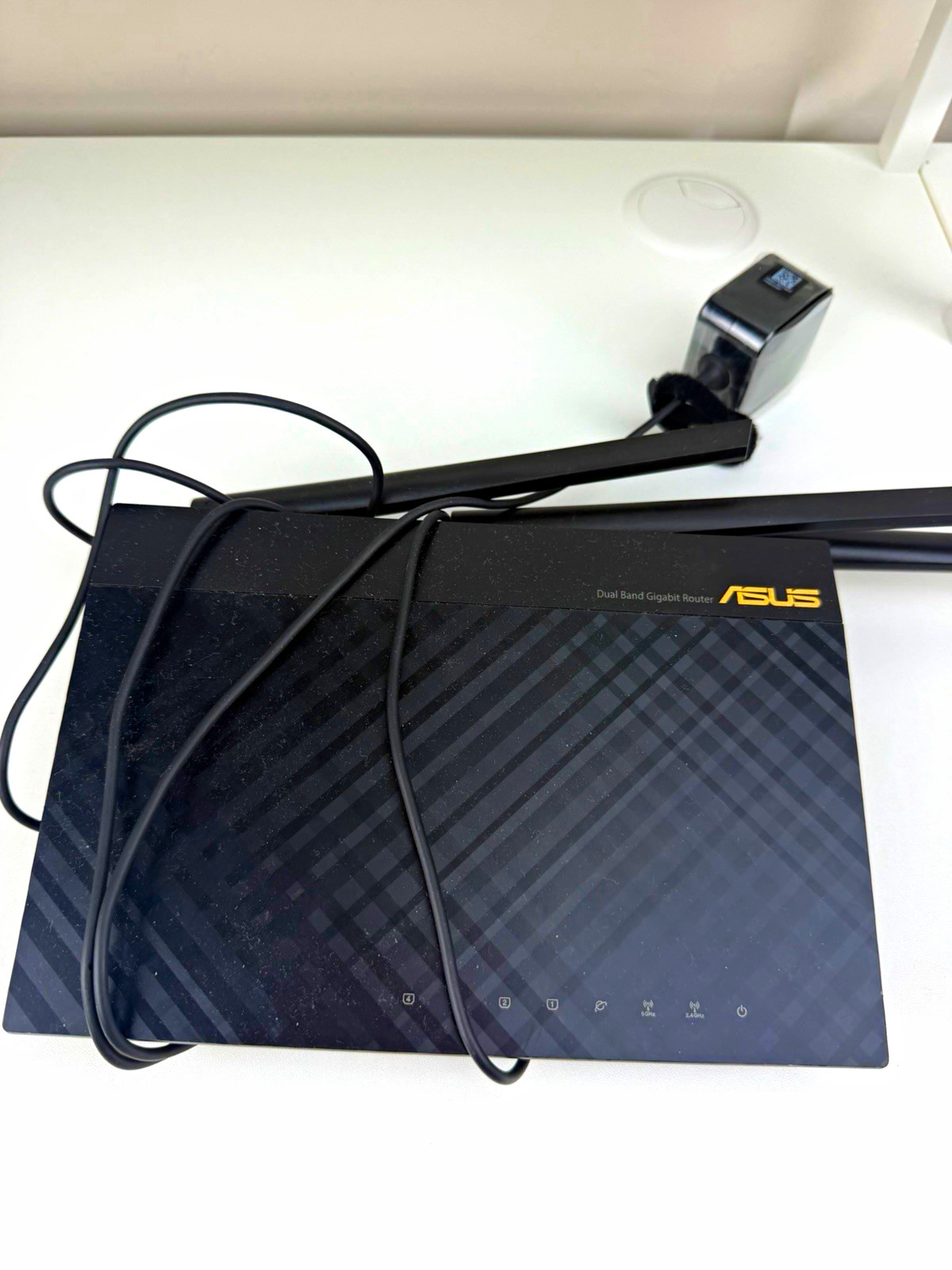 ASUS RT-AC66U B1 Dual Band AC1750 Gigabit Router 4-Port LAN Black