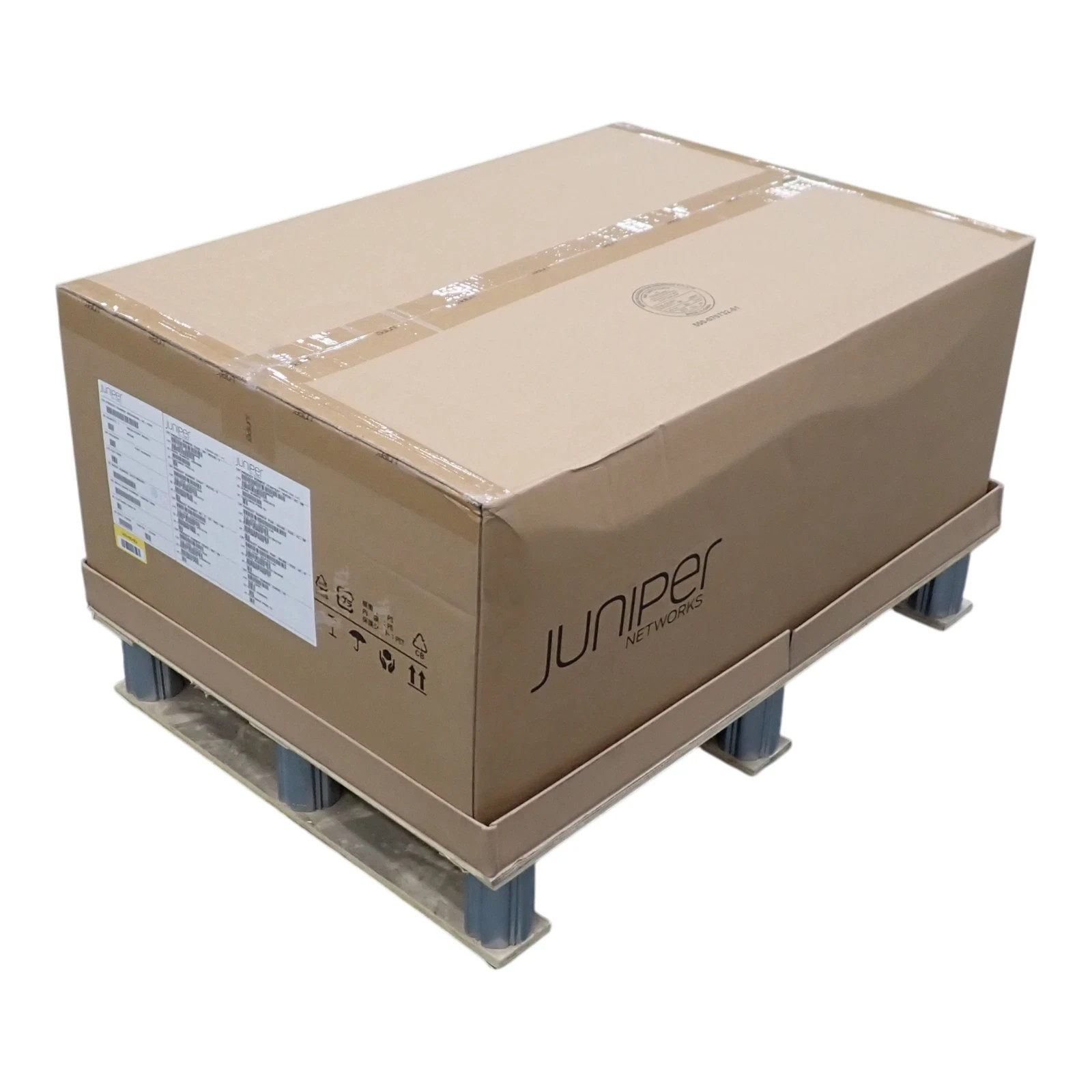 New Juniper MX240 5U 4-Slot Router Chassis + CRAFT, SCBE2-MX, RE-S-X6-64G 2x PSU