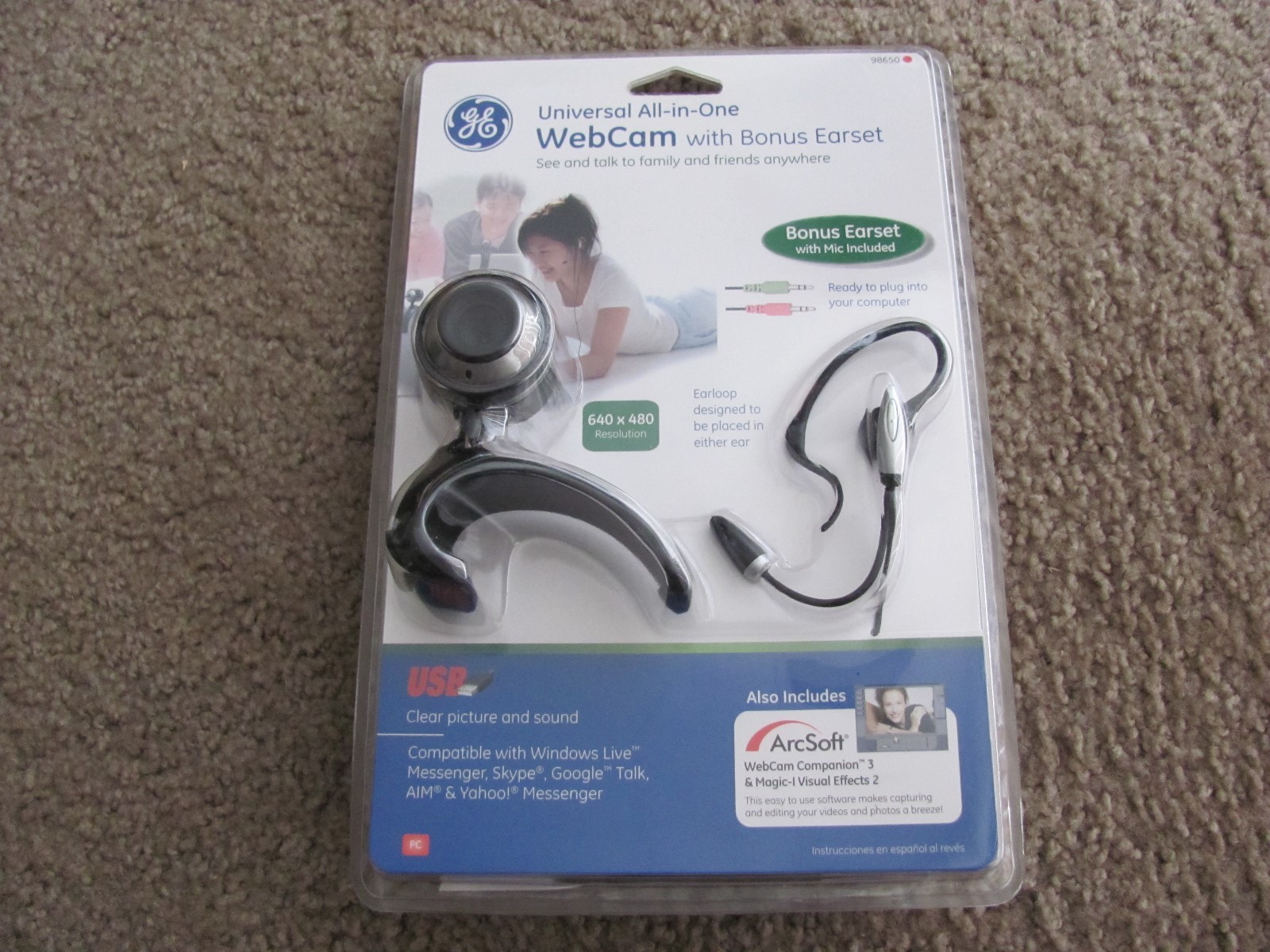 Brand New GE Universal All-in-One Webcam with Bonus Ear Set 98650