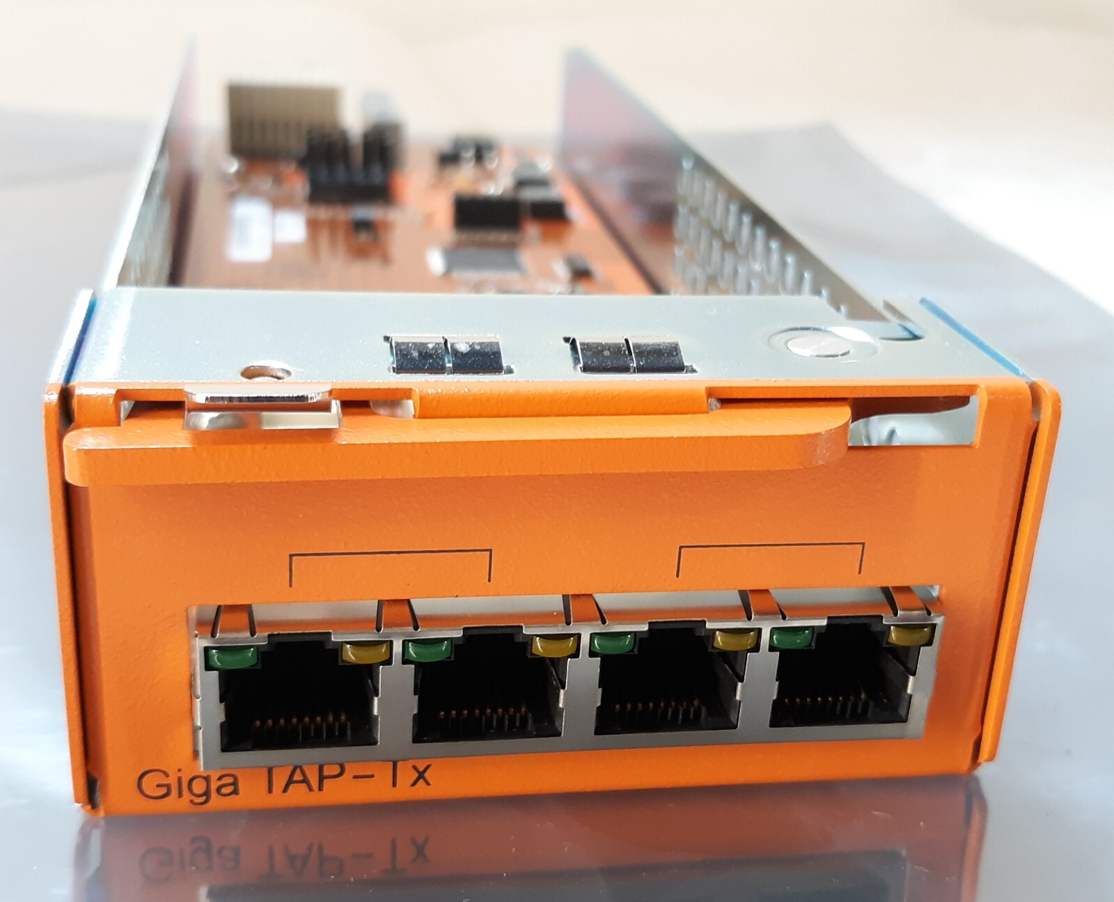 Gigamon GigaVUE GigaTAP-TX Module 10/10/1000 Base-T FDX Ethernet link TAP-201