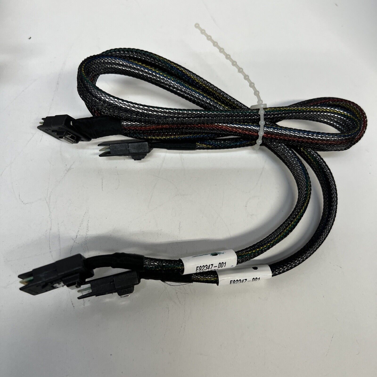 Pair of Amphenol E92347-001 2ft Mini SAS to Mini SAS Data Cable