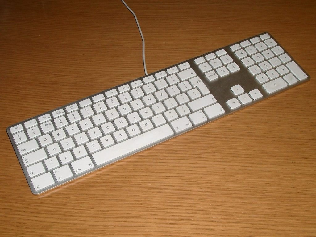 Matias Wireless Bluetooth Aluminum Keyboard - Silver FK418BTS
