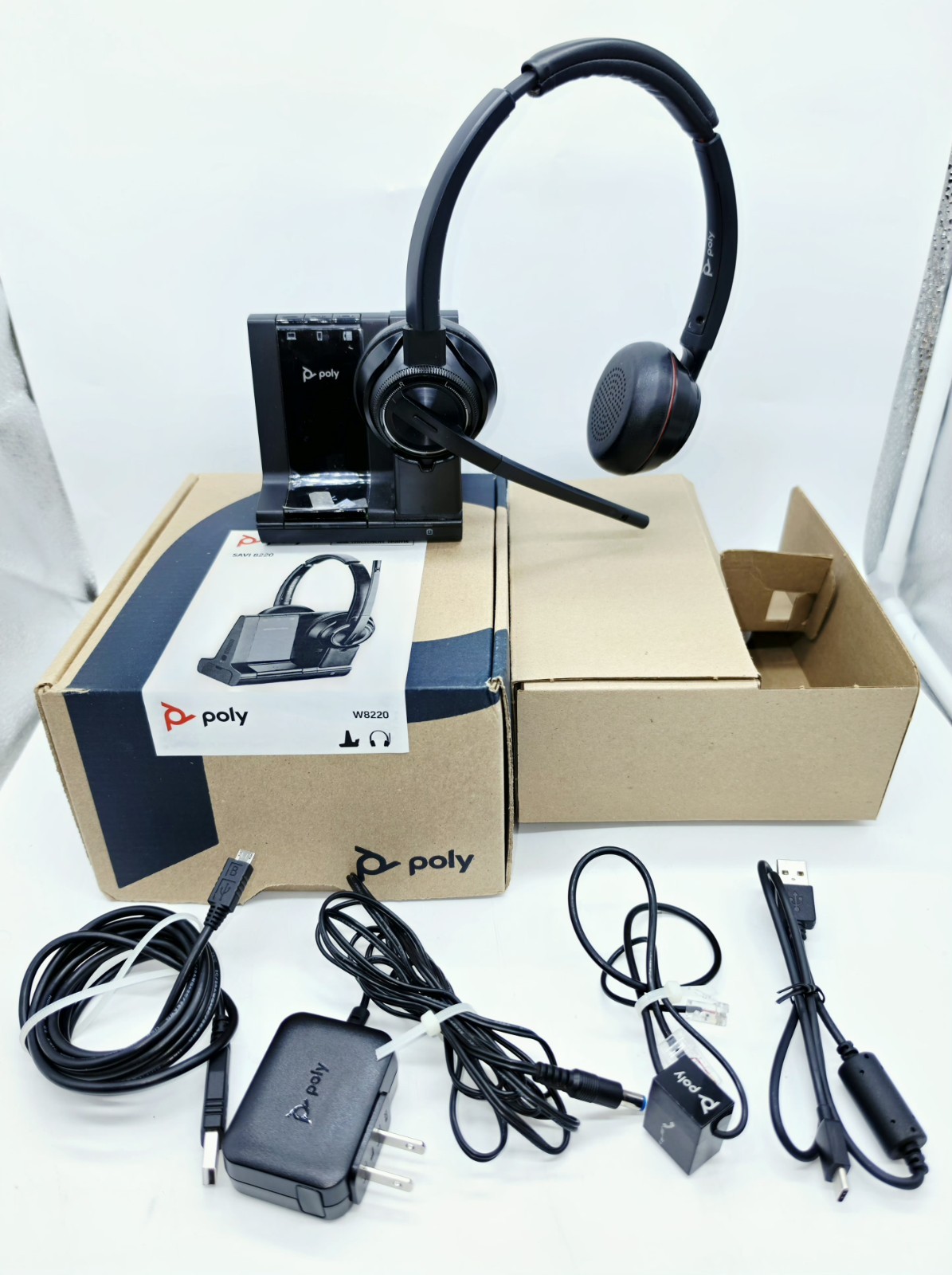 Poly Plantronics Savi 8220-M Wireless Stereo Headset DECT - Open Box complete