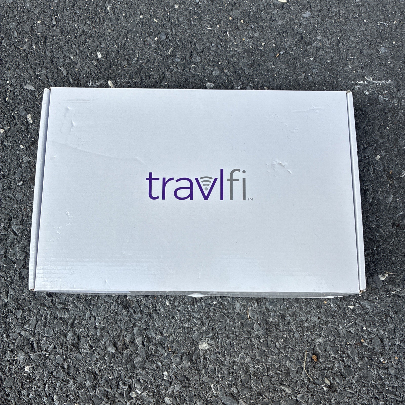 Travlfi JourneyXTR Mobile 4g LTE Router & WiFi Extender