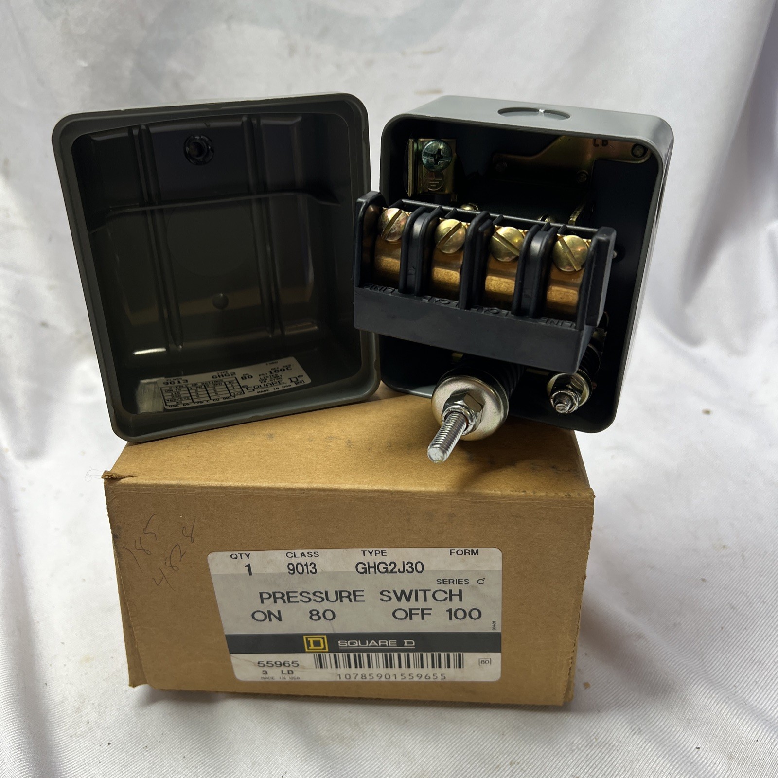 Brand New SQUARE D Pressure Switch 9013GHG2J30 SER. C On 80 OFF 100 ✅