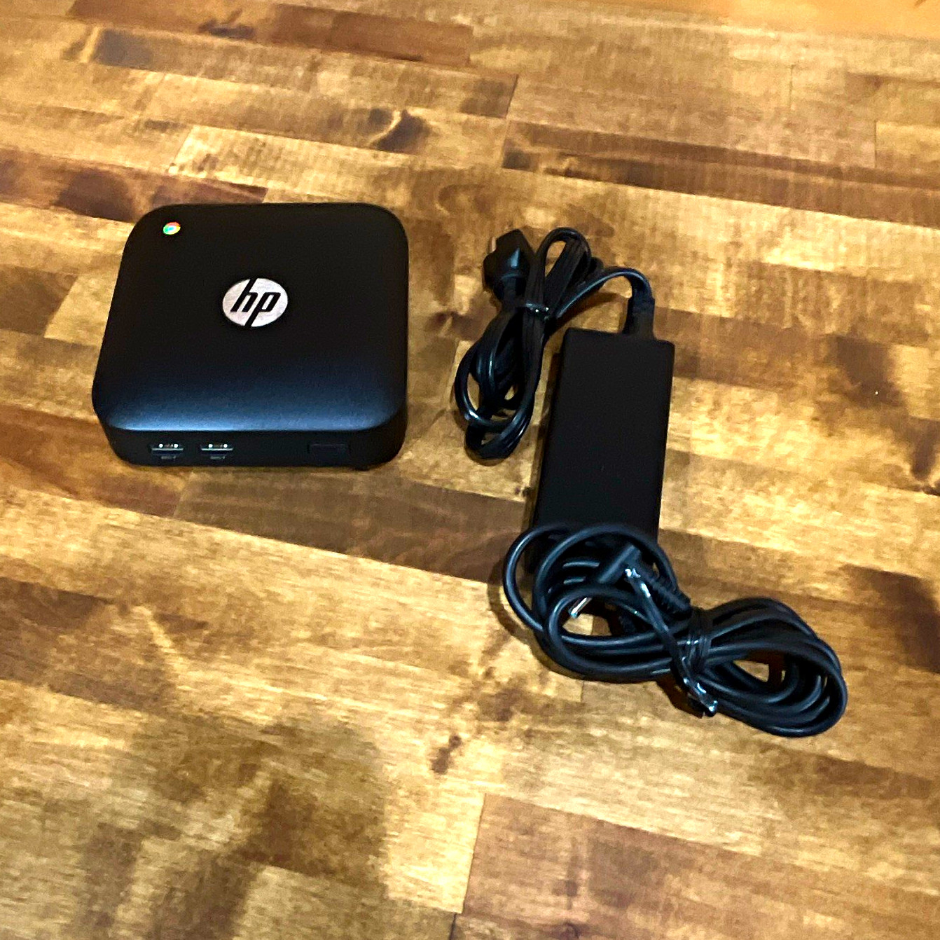 HP Chromebox J5N50UT 4GB RAM 16GB SSD with power chord