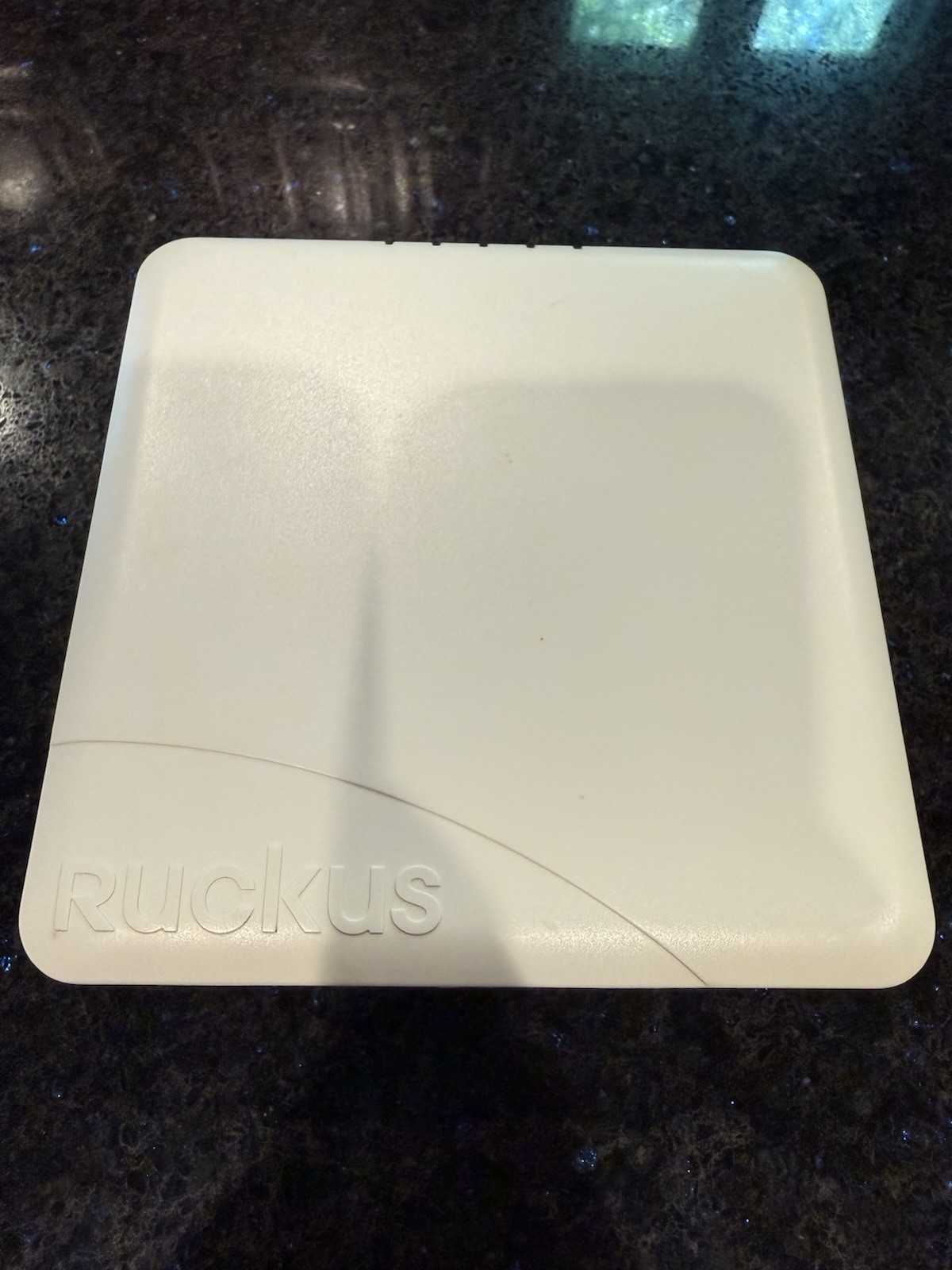 Ruckus 901-R600-US00 WiFi Access Point No Power Cord, R600
