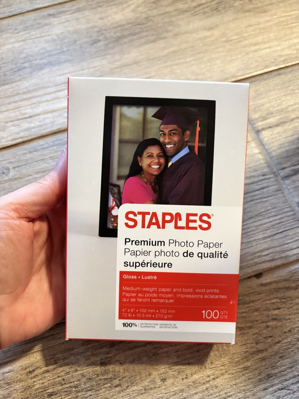 Staples Premium Photo Paper Gloss 100 count Medium Weight