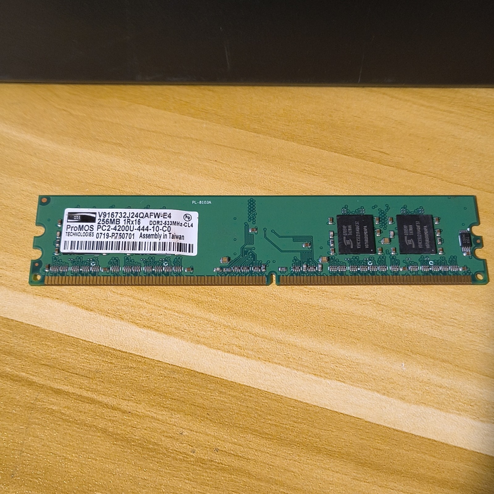 ProMOS Technologies 256MB DDR2 SDRAM PC2-4200 DIMM 240-Pin