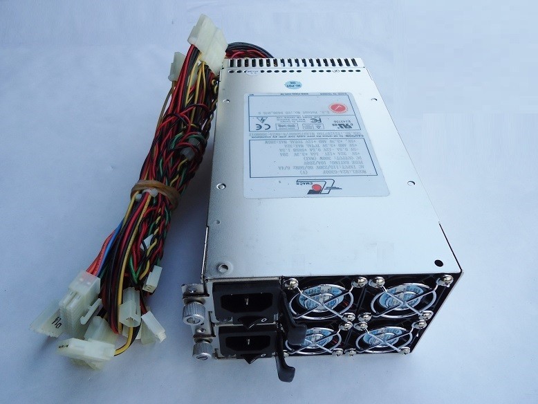 Zippy Emacs R2A-6300F 2U/3U 300W ATX Redundant Power Supply