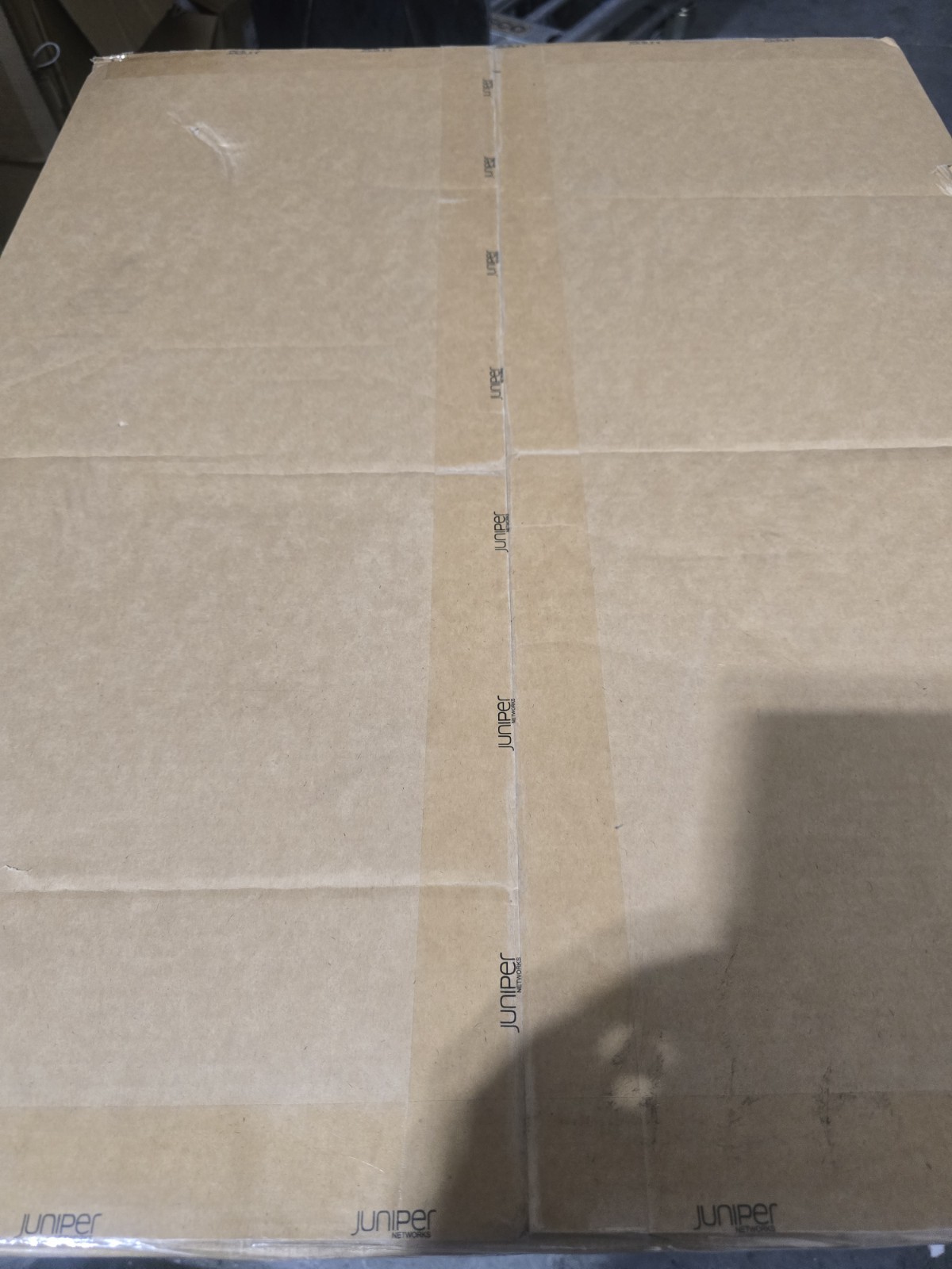 Juniper Networks MX204-HW-BASE *BRAND NEW FACTORY SEALED* READ DETAILS