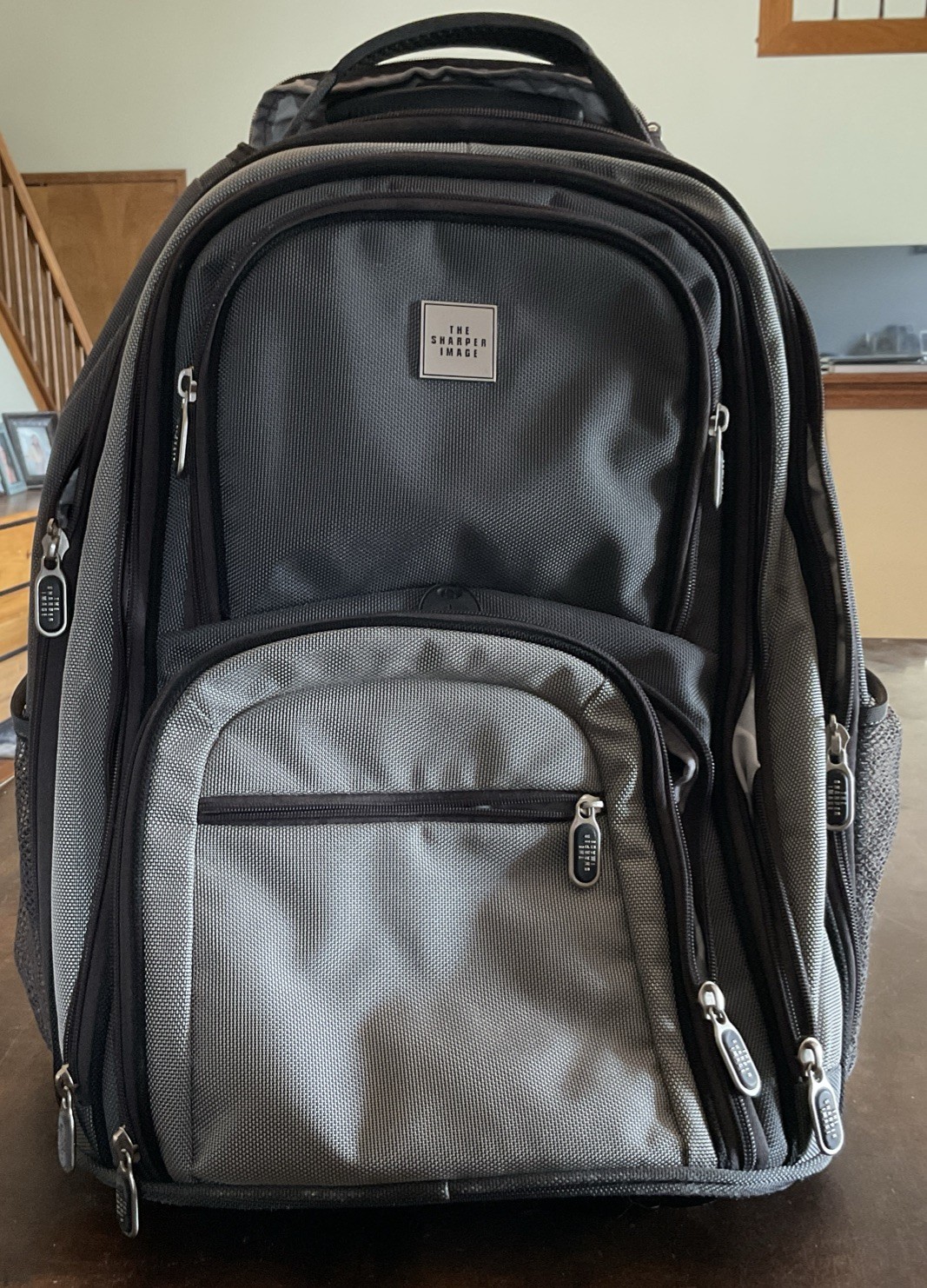 Sharper Image Laptop Travel Back Pack With Wheels