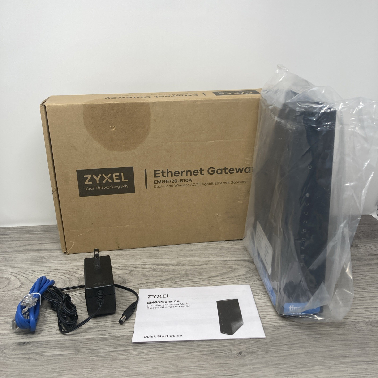 Zyxel Communications Ethernet Gateway EMG6726-B10A, Dual-Band Wireless AC/N GB
