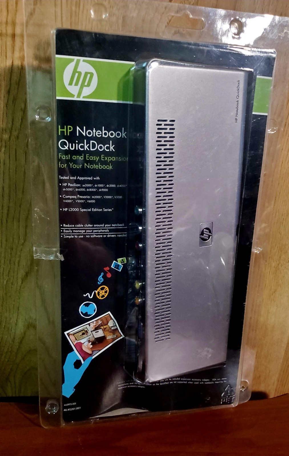 HP Notebook Quick Dock  w/Many ports Still in Package never open never tested