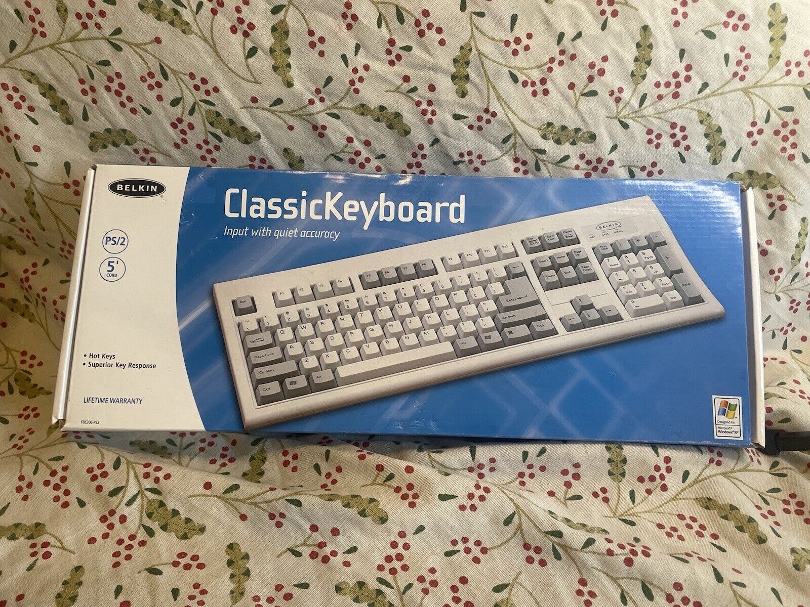 Vintage Belkin Classic Keyboard Classic Look White Open Box Clean