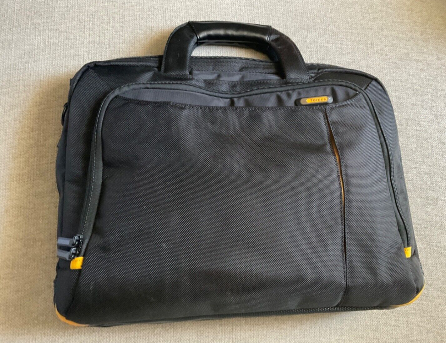 Targus Meridian II Laptop Case Topload Safe Port 15.6