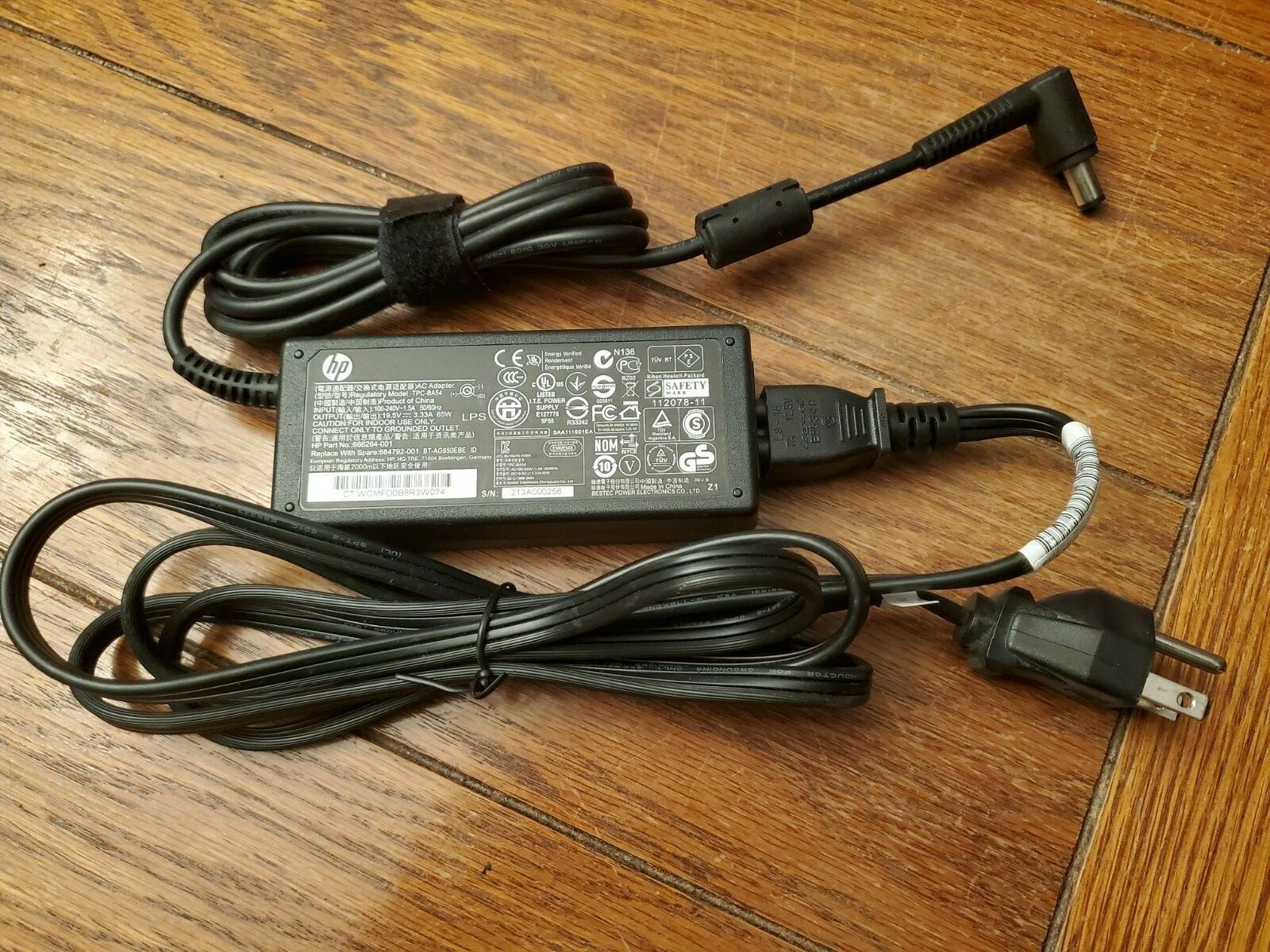 Original OEM HP TPC-BA54 65W 19.5V 3.33A AC Adapter 666264 684792 90 Day Wrnty